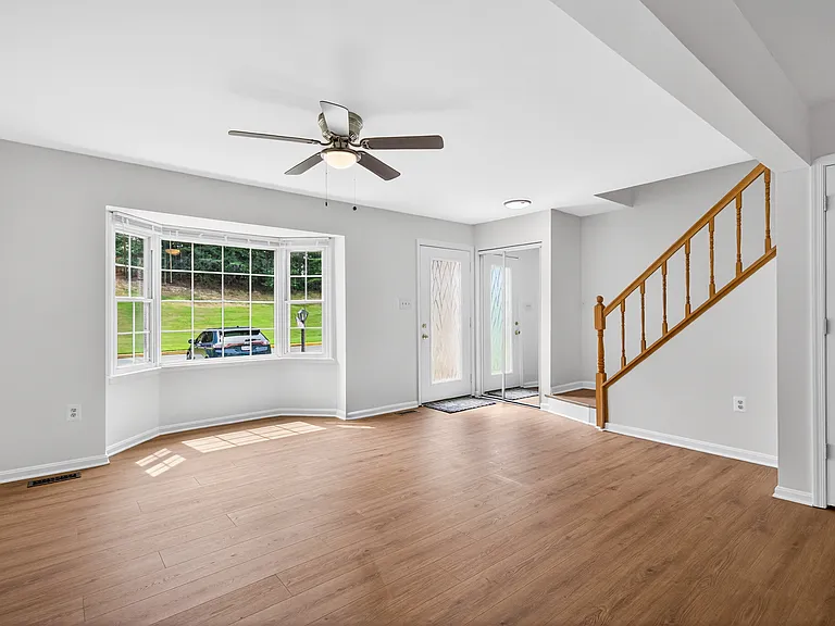 14546 Bisbee Ct — Photo 4