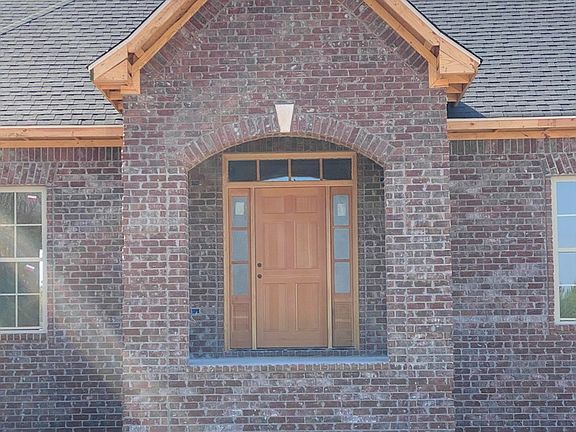4th image of 107 Joan Dr