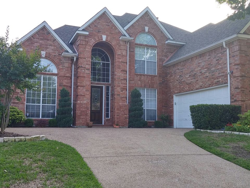 1st image of 1110 Lakewood Dr