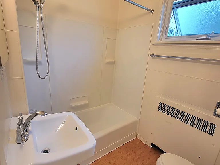 Greenlake South Shore — Photo 10