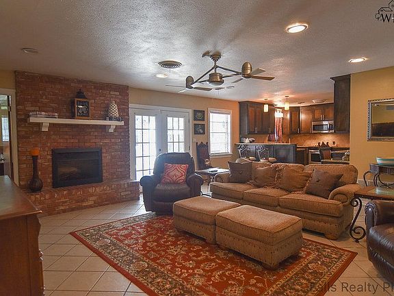 4th image of 4604 Dehaven Dr