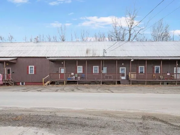 92 Colby St #B, Colebrook, NH 03576