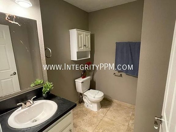 4th image of 415 Plymouth Dr #30