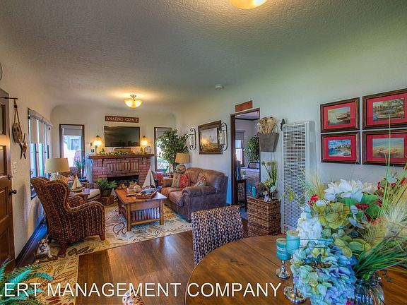 3rd image of 330 W Palm Dr #7107605