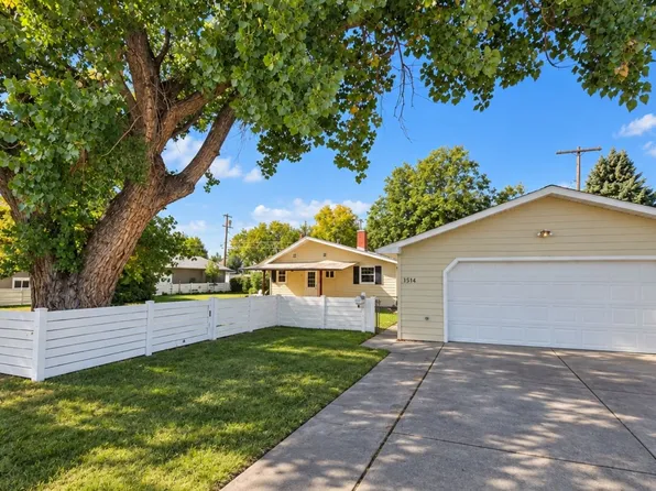 1514 17th St S, Great Falls, MT 59405