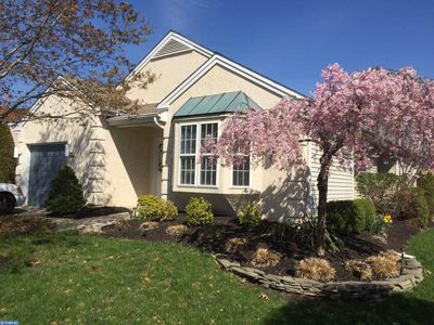 202 Dogwood Dr, Mount Laurel, NJ, 08054