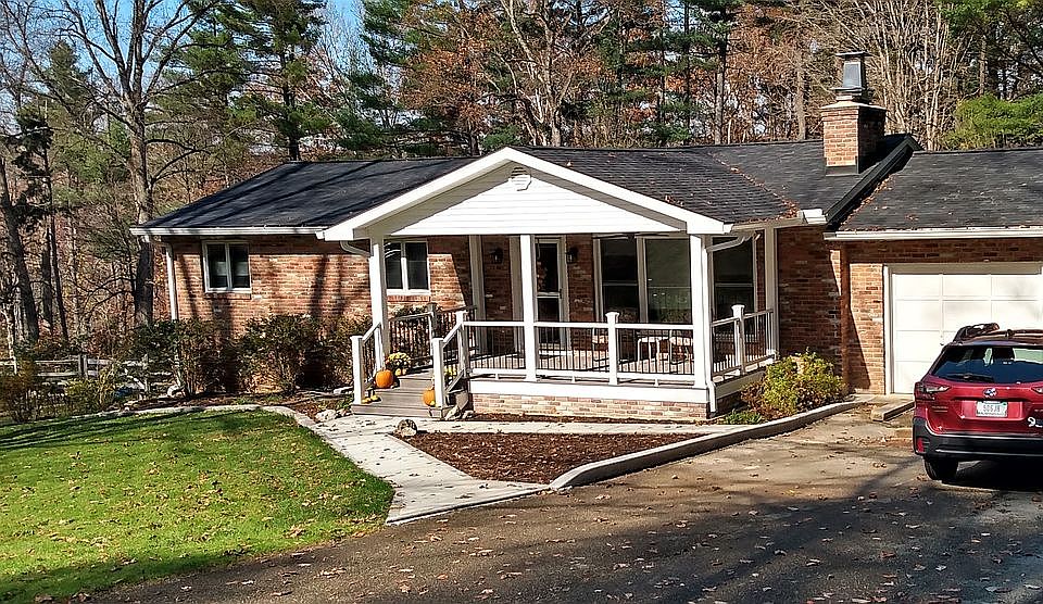 2nd image of 3130 N Norwest Woods Cir