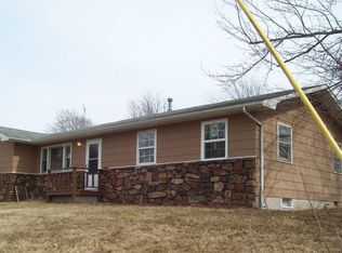 302 Hilldale Ct, Exeter, MO 65647