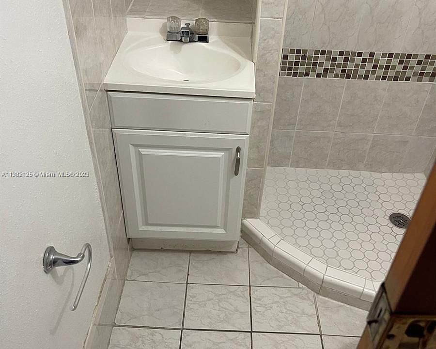 2nd image of 14805 SW 91st Ter #A