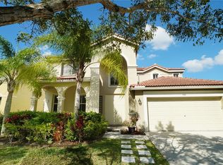 1546 Sandpiper Cir, Fort Lauderdale, FL 33327