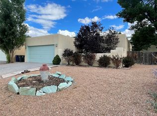 7514 Kachina Loop, Santa Fe, NM 87507