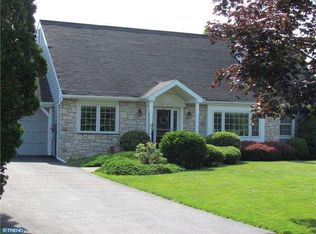 4 Hillendale Rd, Perkasie, PA 18944