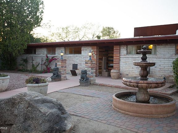 3rd image of 3039 N Tecumseh Ct