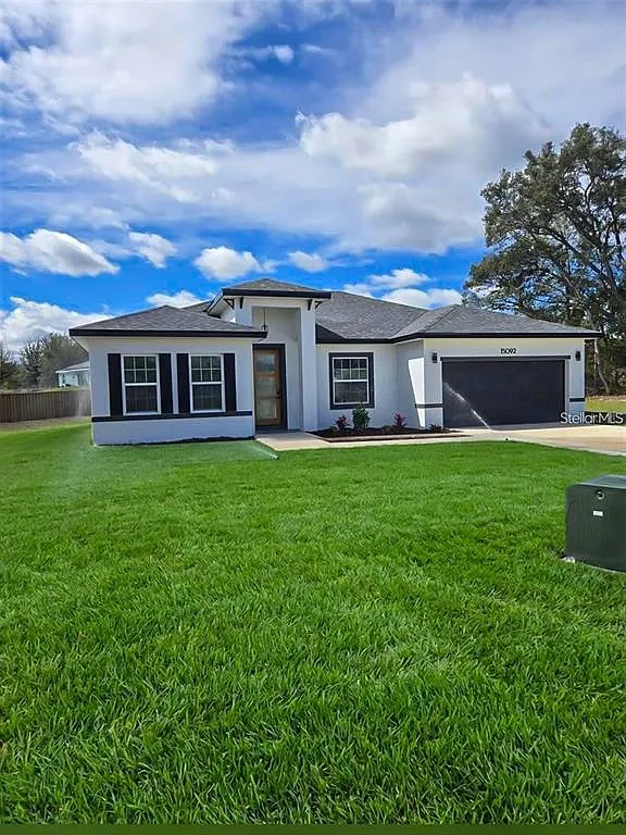 4 bed, 2.0 bath, 1776 sqft, $2,050 — Photo 3