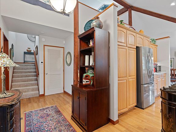 3rd image of 600 Island Dr #15
