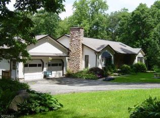 93 Lk Wallkill Rd, Sussex, NJ 07461