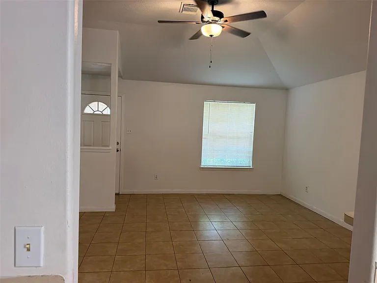 19322 Otter Trail Ct — Photo 6