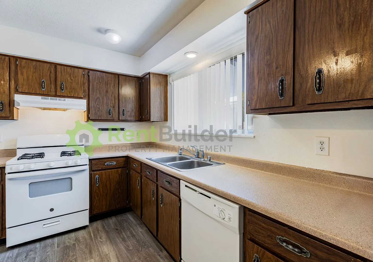 PPL 9716 Comanche - Building 1 — Photo 1