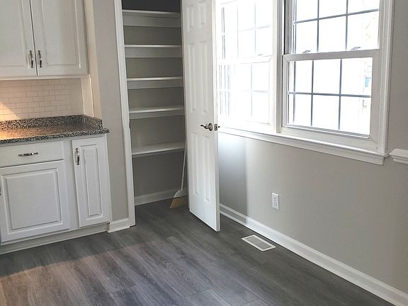 Kitchen Pantry
