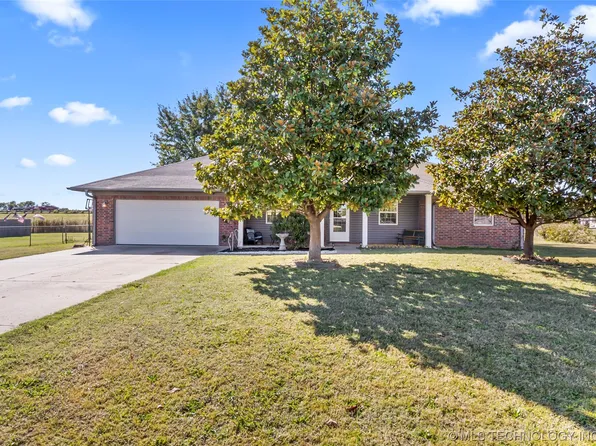 25336 S Holliday Dr, Claremore, OK 74019