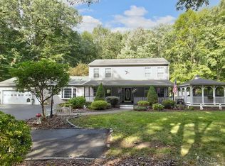 343 Prospect St, Plantsville, CT 06479