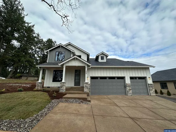 599 Salem Heights Ave S, Salem, OR 97302