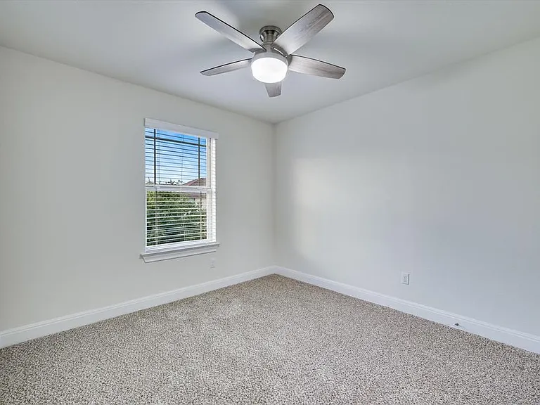 5321 Del Dios Way — Photo 24