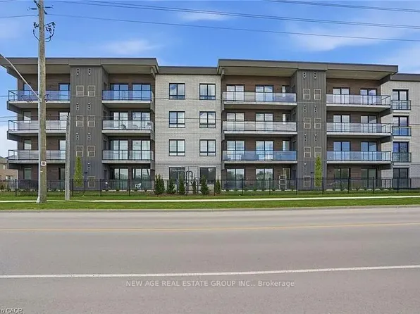 7549 Kalar Rd #201, Niagara Falls, ON L2H 3W7
