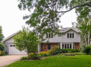 6626 Piping Rock Rd, Madison, WI 53711