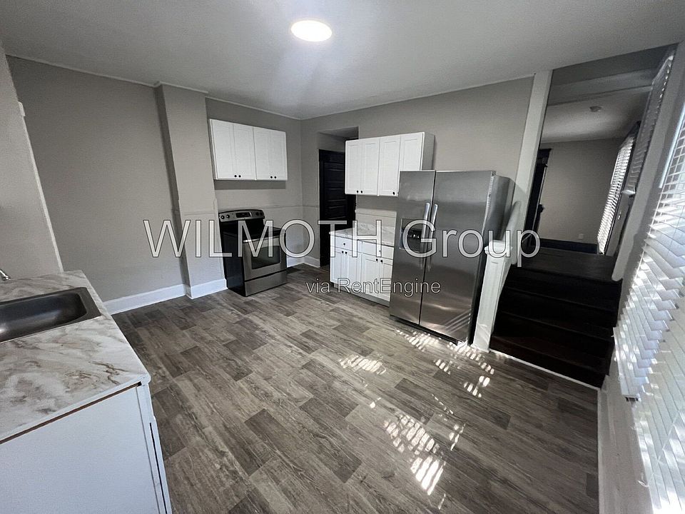 1st image of 826 N Beville Ave