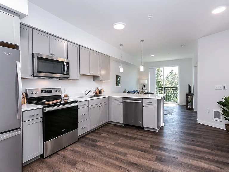 The Vantage - Bellingham's Premier Apartment Building — Photo 13
