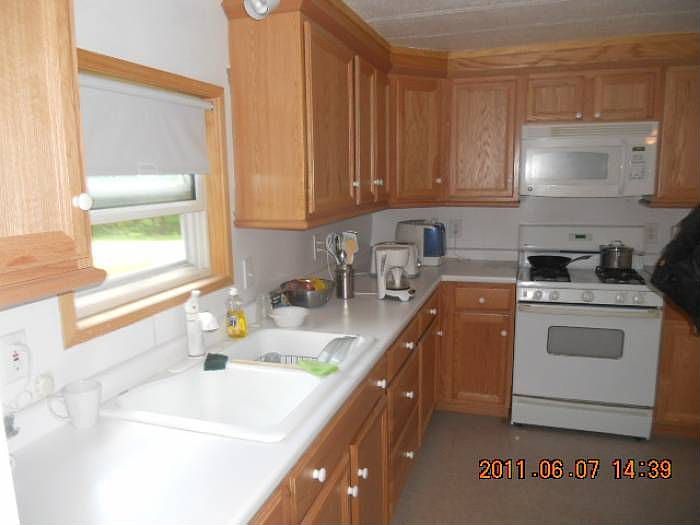 2nd image of 442 Emerald Dr