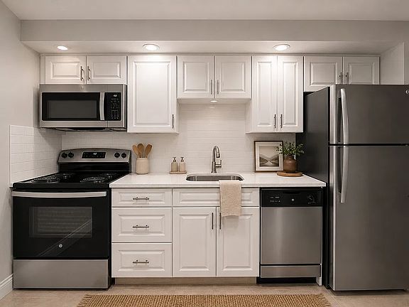 2nd image of 12 Melrose Ter #9