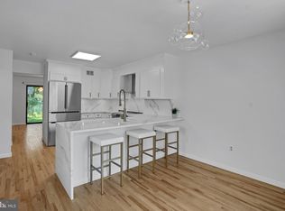 6 Scott Ct, Chesterbrook, PA 19087