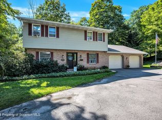 431 Columbia Ave, Clarks Summit, PA 18411