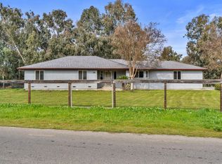 17646 Lane Dr, Madera, CA 93638