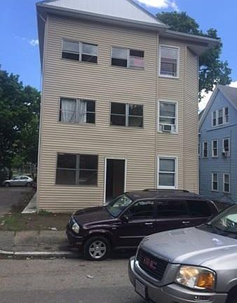 2nd image of 105 Arthur St