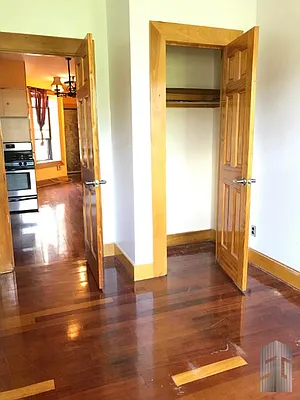 Rented by Skyline Group Real Estate | media 28