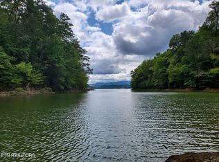 Fortunato Dr, Baneberry, TN 37890