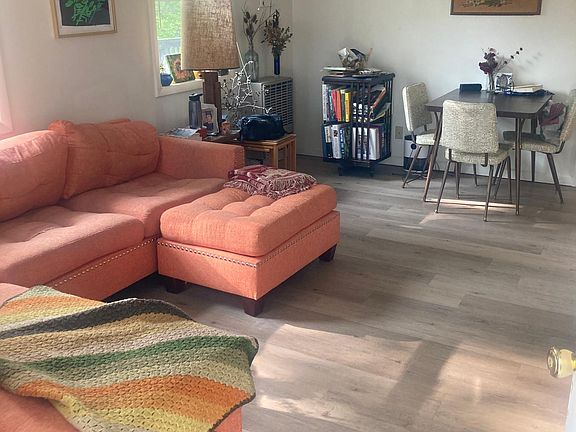 living room (picture taken with tenant's furniture)