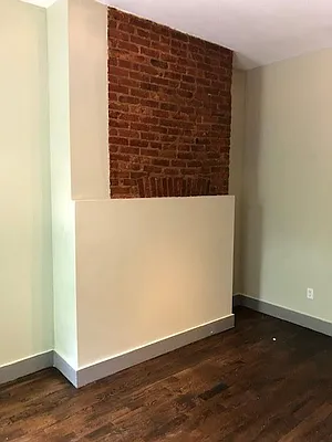 Rented by Lang Realty LLC | media 4