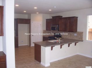 550 Tara Bella Dr, Lincoln, CA 95648