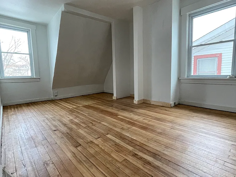 309 Kirk Ave #2 — Photo 9