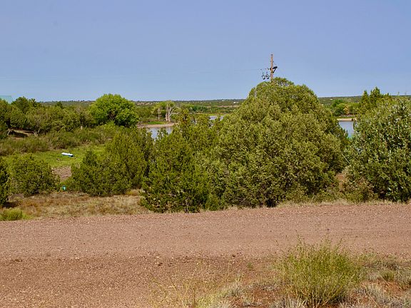 3rd image of 2022 Silver Creek Dr