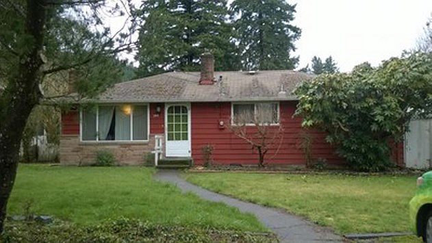 1st image of 340 1st Ave NE