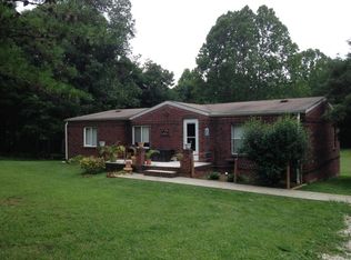 108 Zion Hill Rd, Fincastle, VA 24090