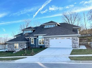 3603 Hawthorn Hill Dr, Waukesha, WI 53188