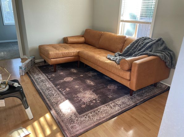 651 E Railroad Ave #B