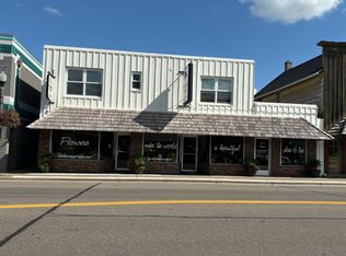 (Undisclosed Address), Cambridge, MN 55008