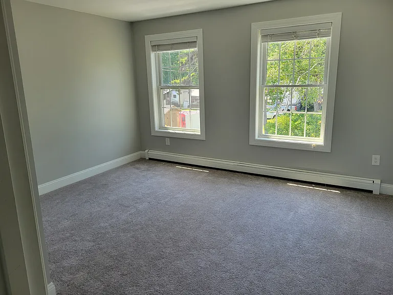 67 Garrison Ave — Photo 7